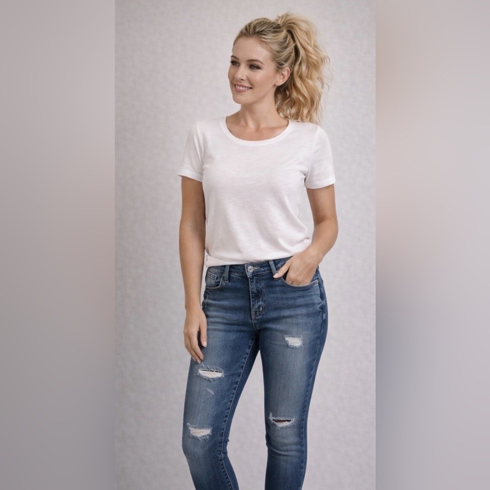 Silver Jeans White Short Sleeve Tee